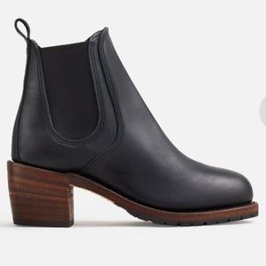 Black Red Wing Harriet